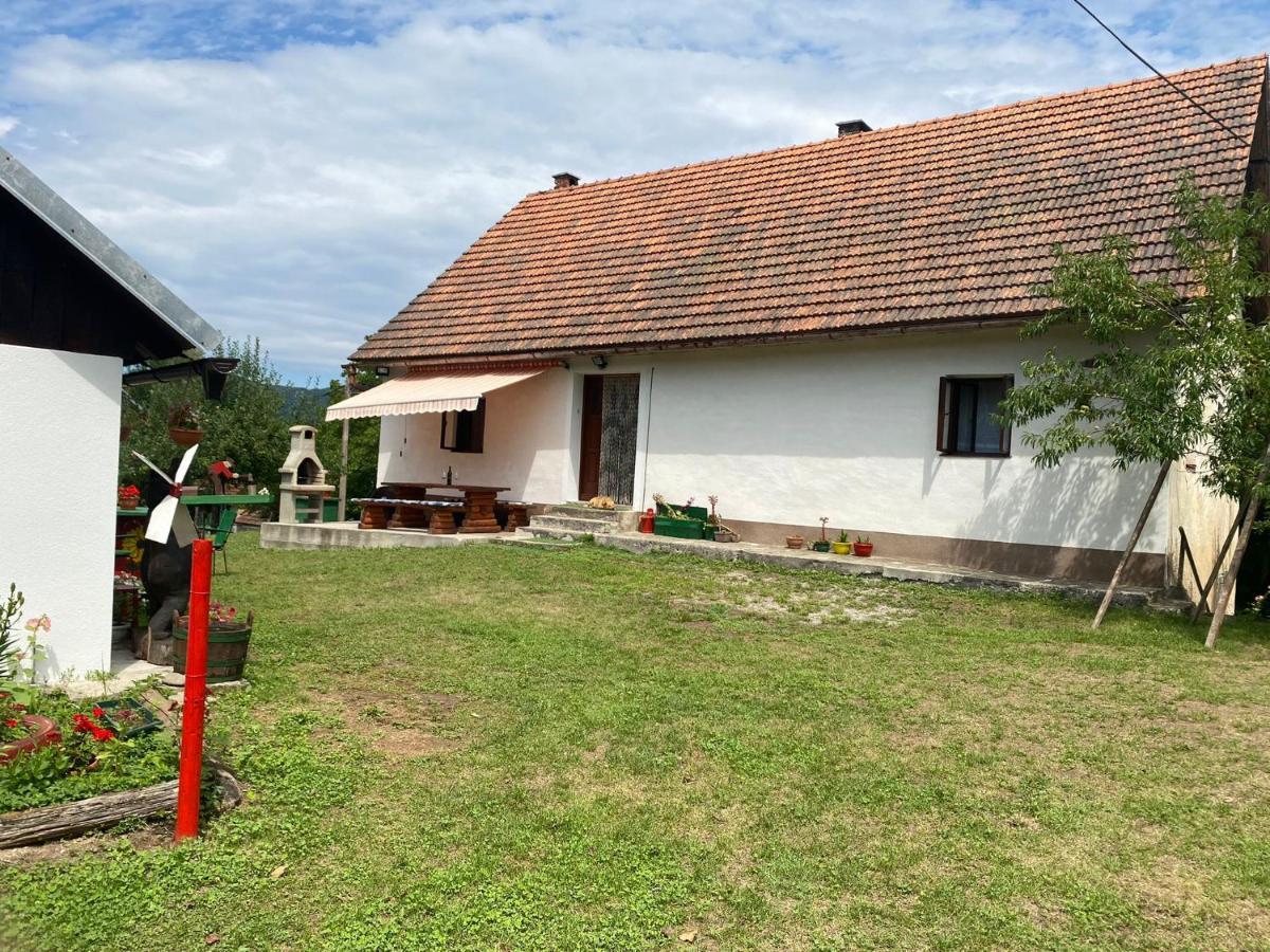Kuca Za Odmor Beljan Villa Brod na Kupi Exteriör bild