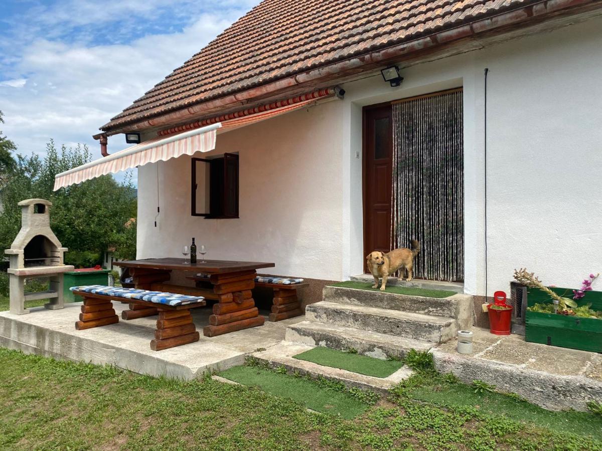 Kuca Za Odmor Beljan Villa Brod na Kupi Exteriör bild