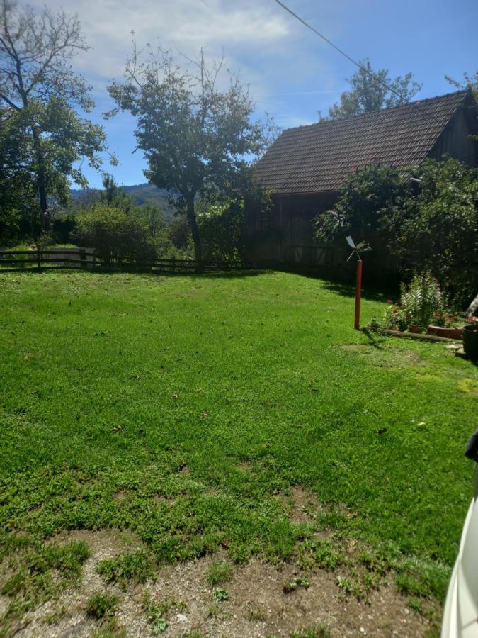 Kuca Za Odmor Beljan Villa Brod na Kupi Exteriör bild